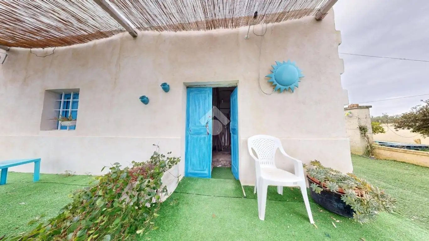 Villa in vendita a Oria