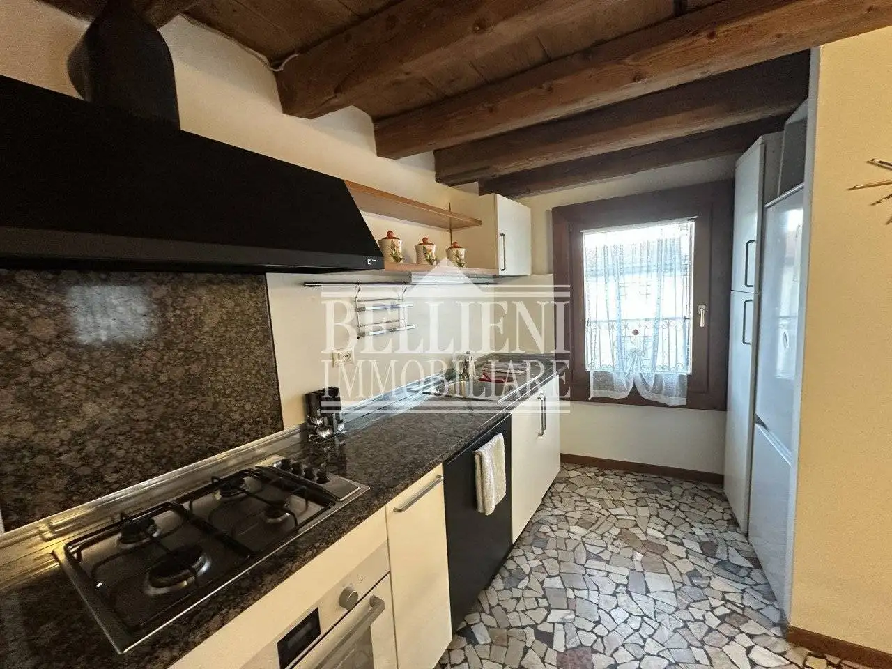 Appartamento corso Antonio Fogazzaro, Centro Storico, Vicenza - foto 2