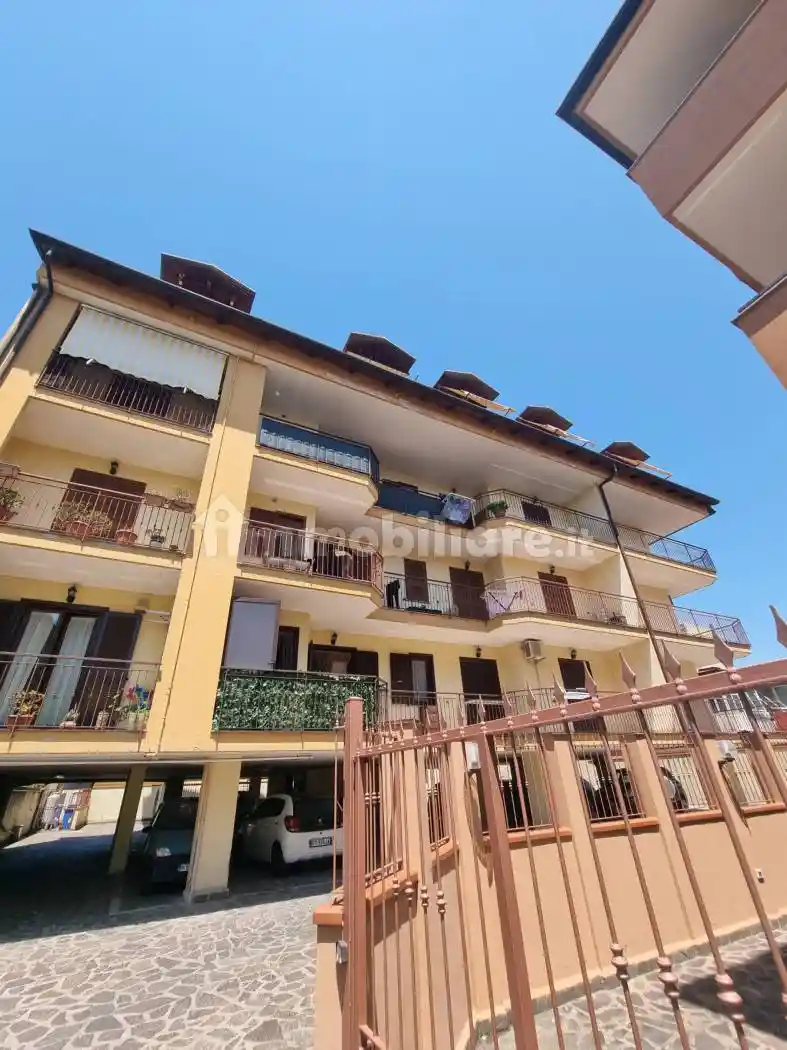 Quadrilocale via Fratelli Maristi 27, Maristi - Ospedale, Giugliano in Campania - foto 2