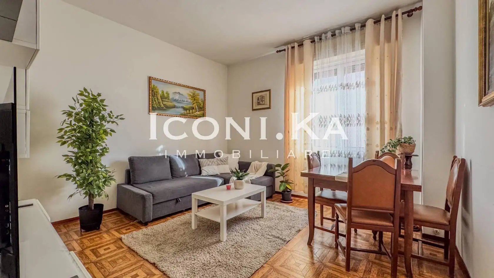 Appartamento in vendita a Parma