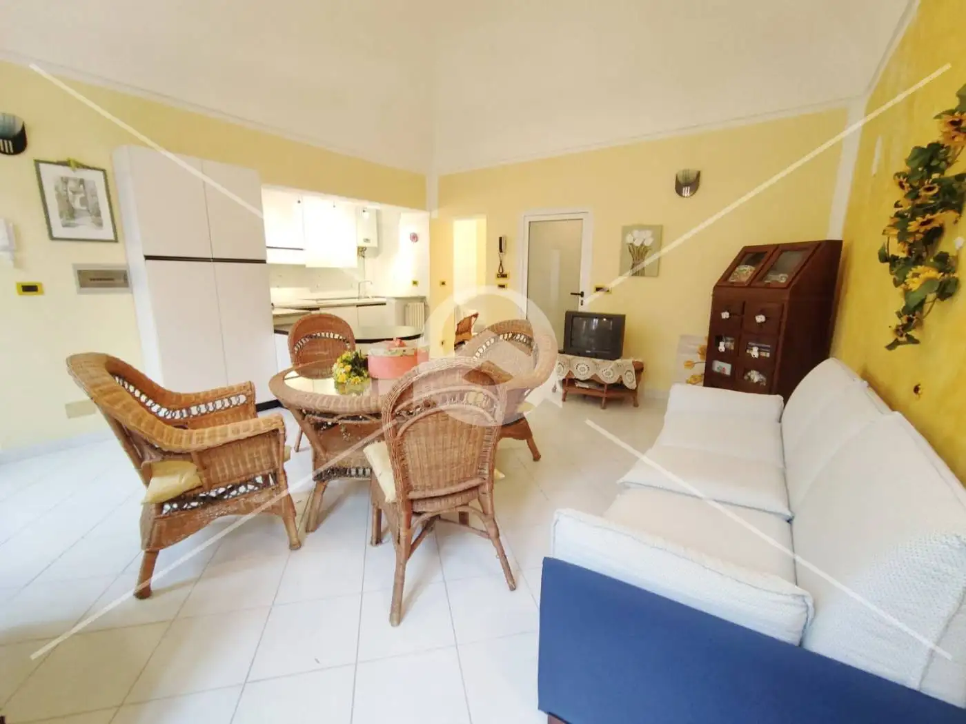 Trilocale via Giuseppe Garibaldi 5, Centro, Loano - foto 4