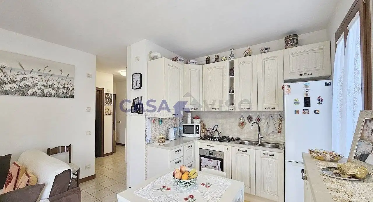 Appartamento in vendita a Paese