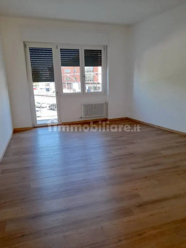 Trilocale viale Alcide De Gasperi, San Nicolò, Treviso - foto 2