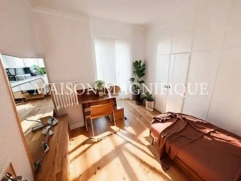 Palazzo - Edificio in vendita a Ferrara