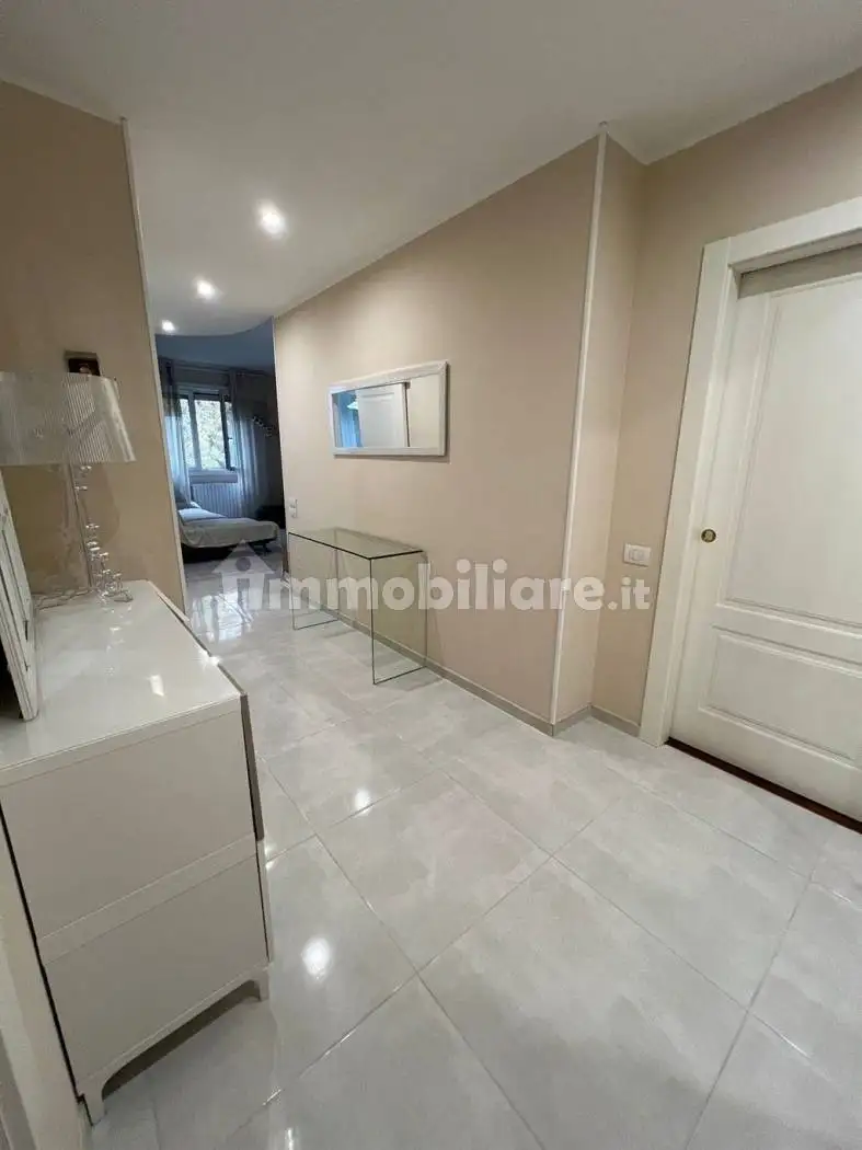 Quadrilocale via Ambrosini 3, Parco, Monza - foto 2