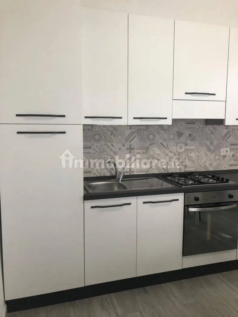 Bilocale buono stato, piano terra, Nicolosi, Latina - foto 5