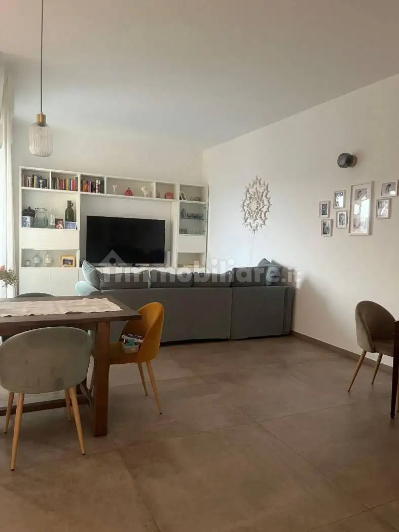 Appartamento in affitto a Monza