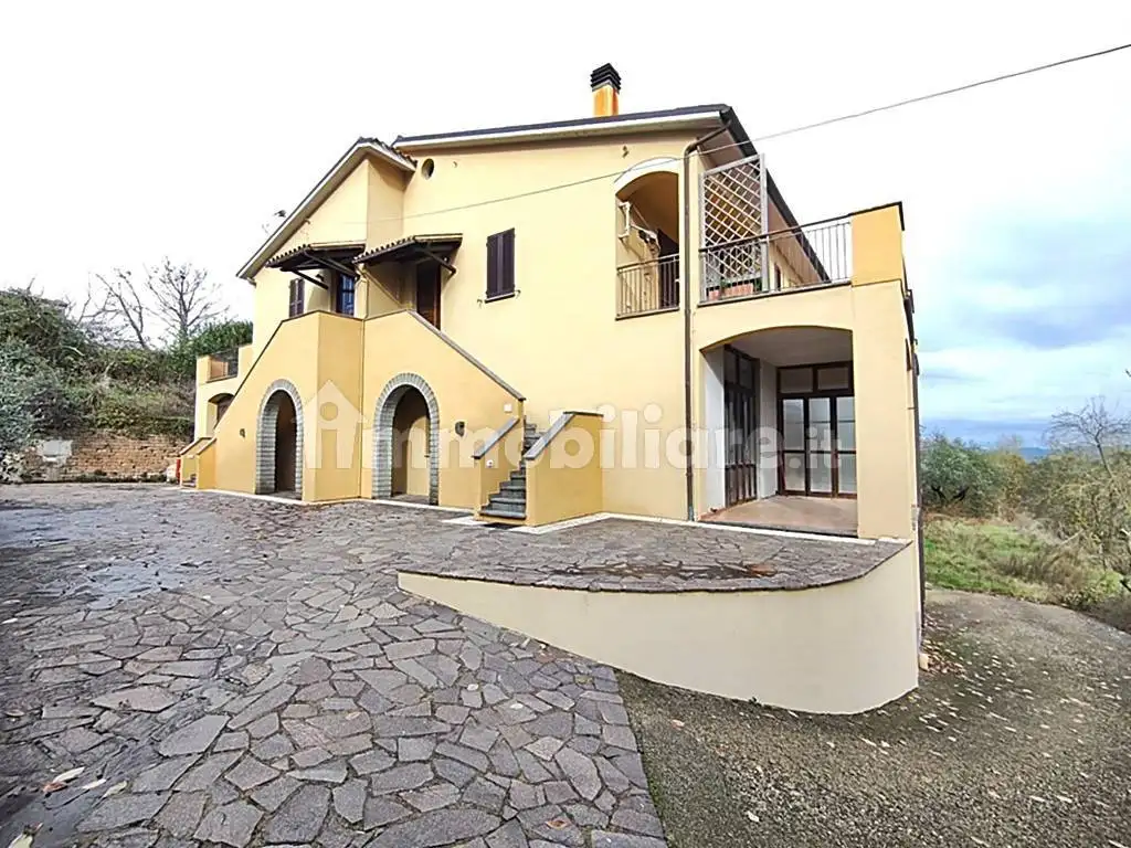 Villa in vendita a Orvieto