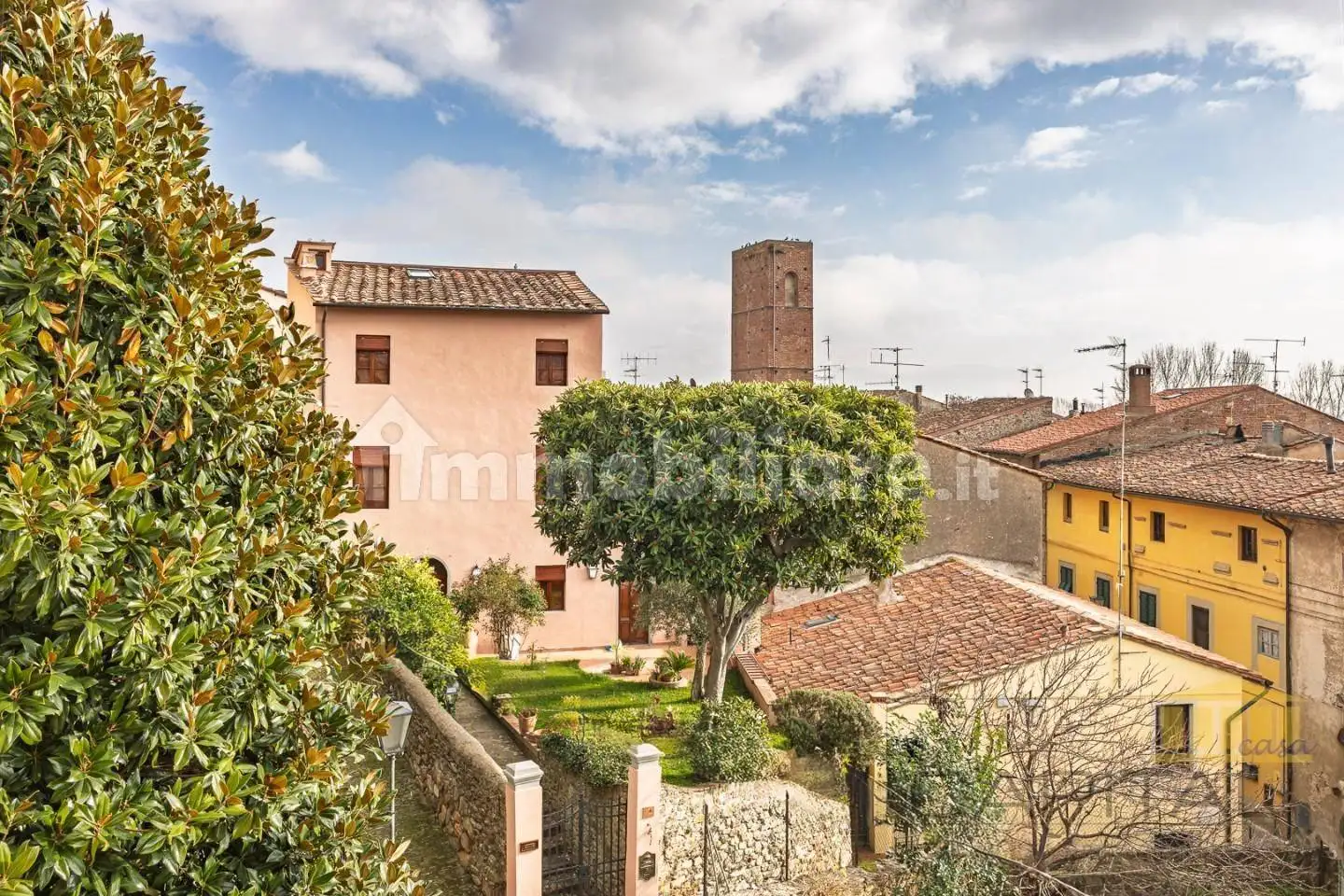 Casa indipendente in vendita a Vicopisano