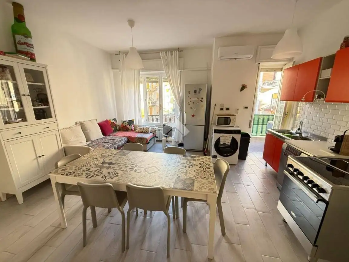 Trilocale corso Giuseppe Mazzini 158, Centro, Albisola Superiore - foto 4