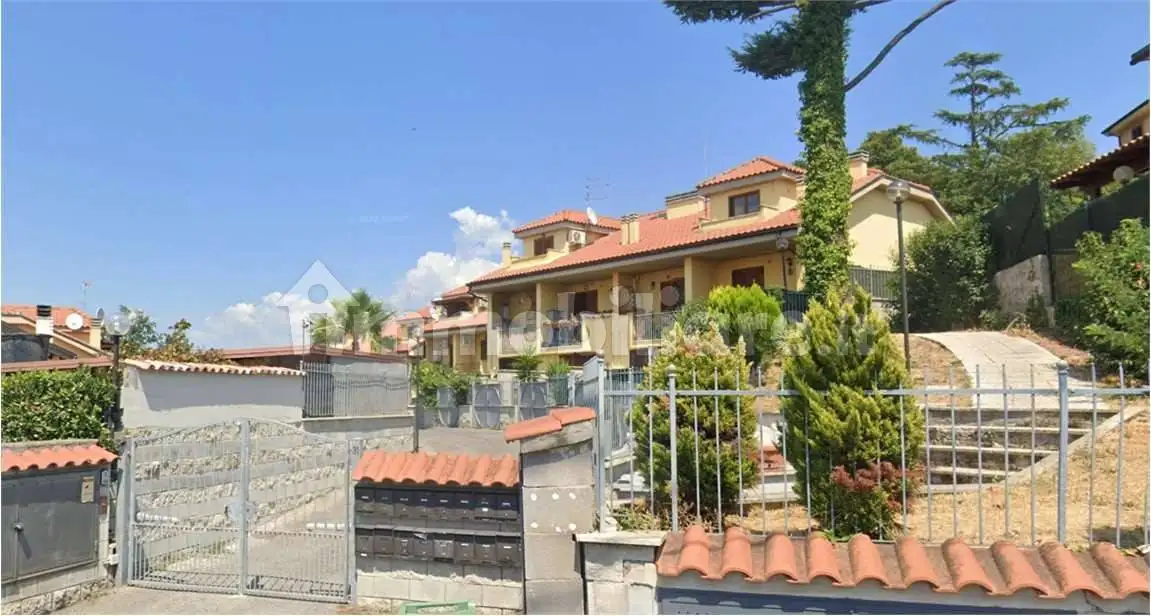 Villa in asta a Guidonia Montecelio