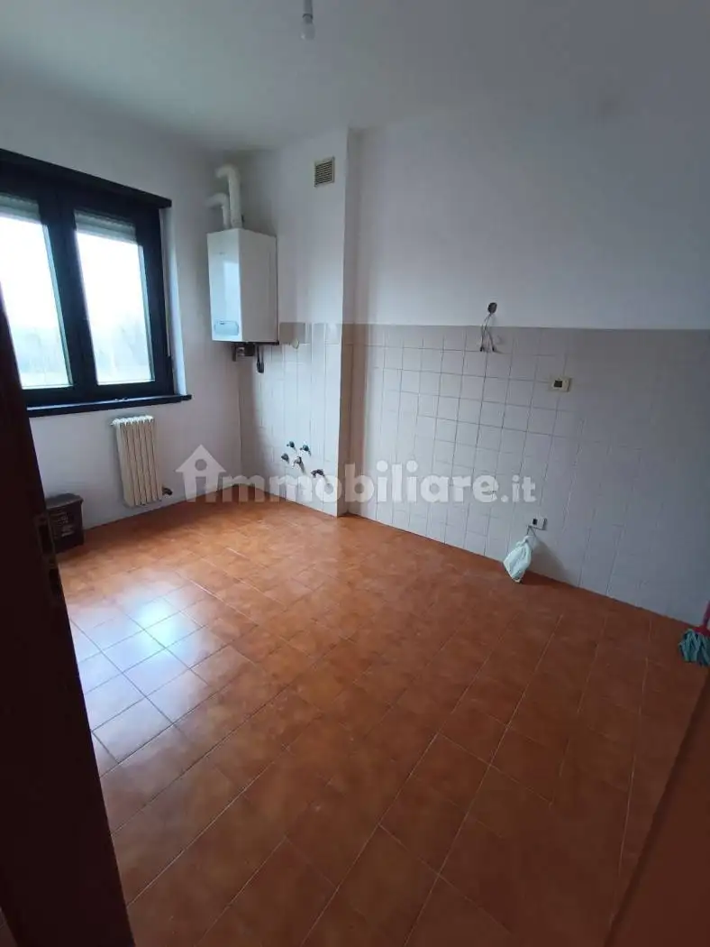 Trilocale via Massimo Misani 15, Via Martignacco, Udine - foto 3