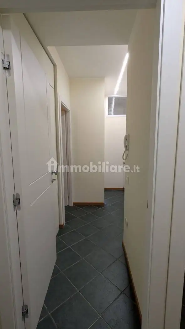 Bilocale via Annibale da Bassano 30, Santissima Trinità, Padova - foto 2