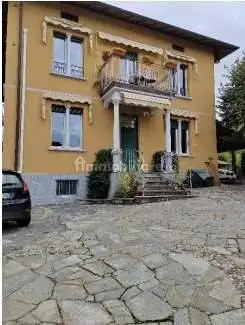 Appartamento in asta a Gavirate