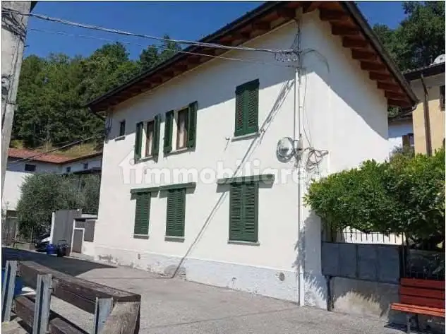 Appartamento in asta a Casalzuigno