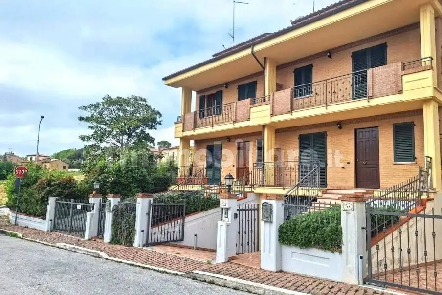 Villetta a schiera - foto 3