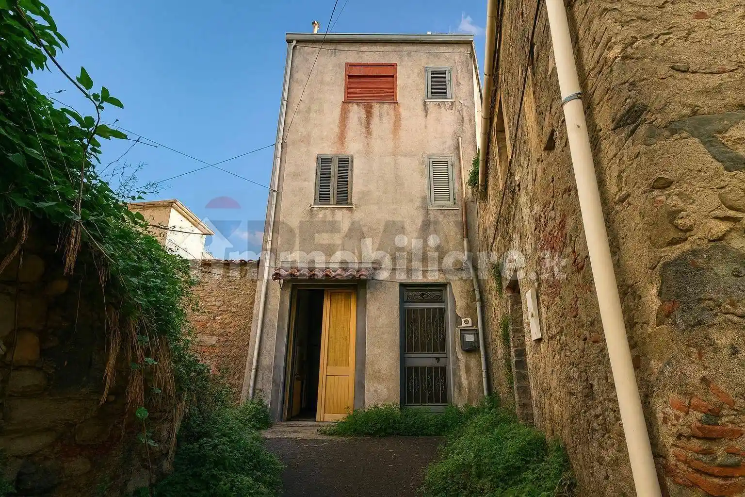 Terratetto unifamiliare via de napoli 1, Centro, Castiglione di Sicilia - foto 2