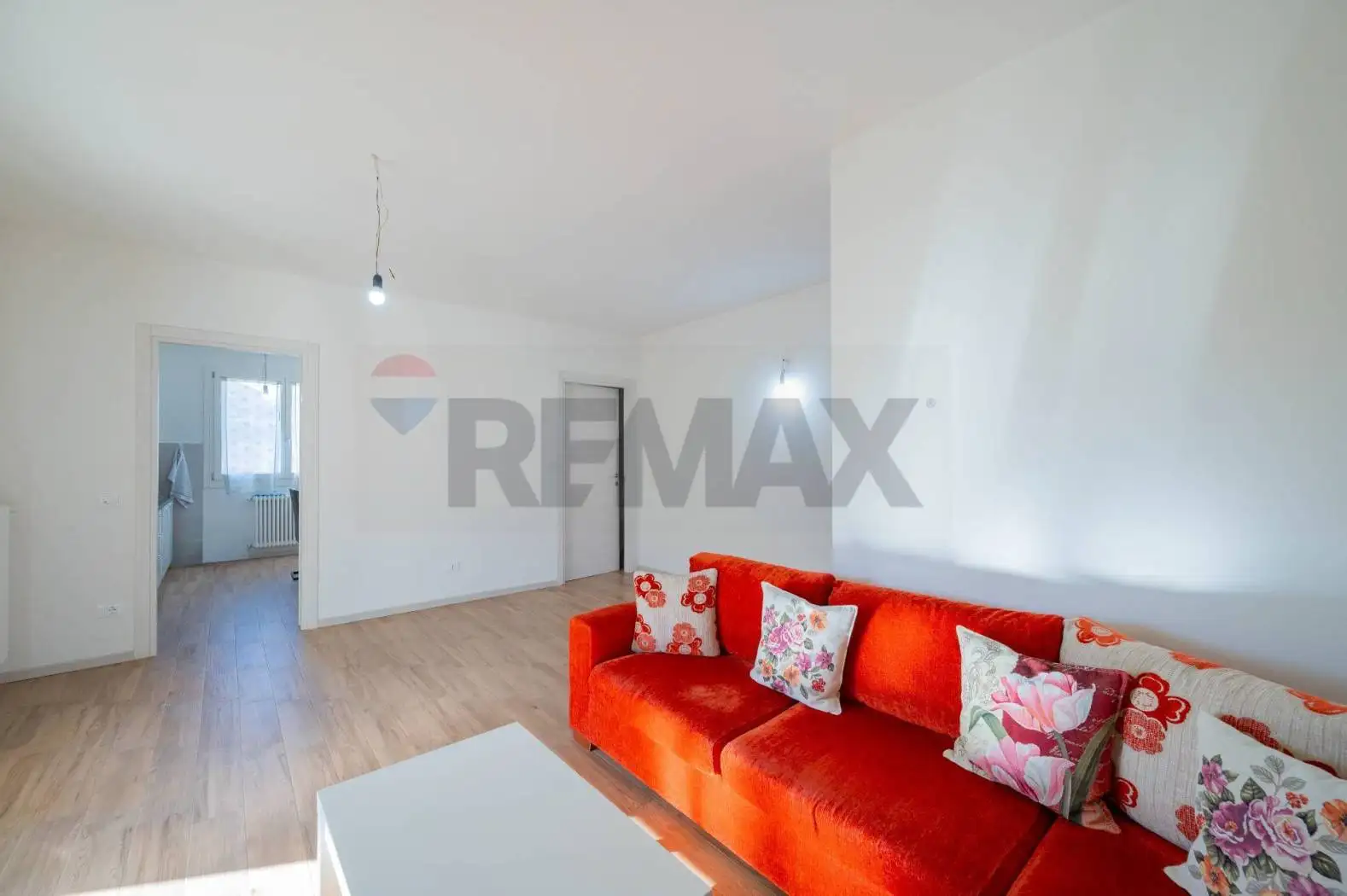 Appartamento in vendita a Vetto