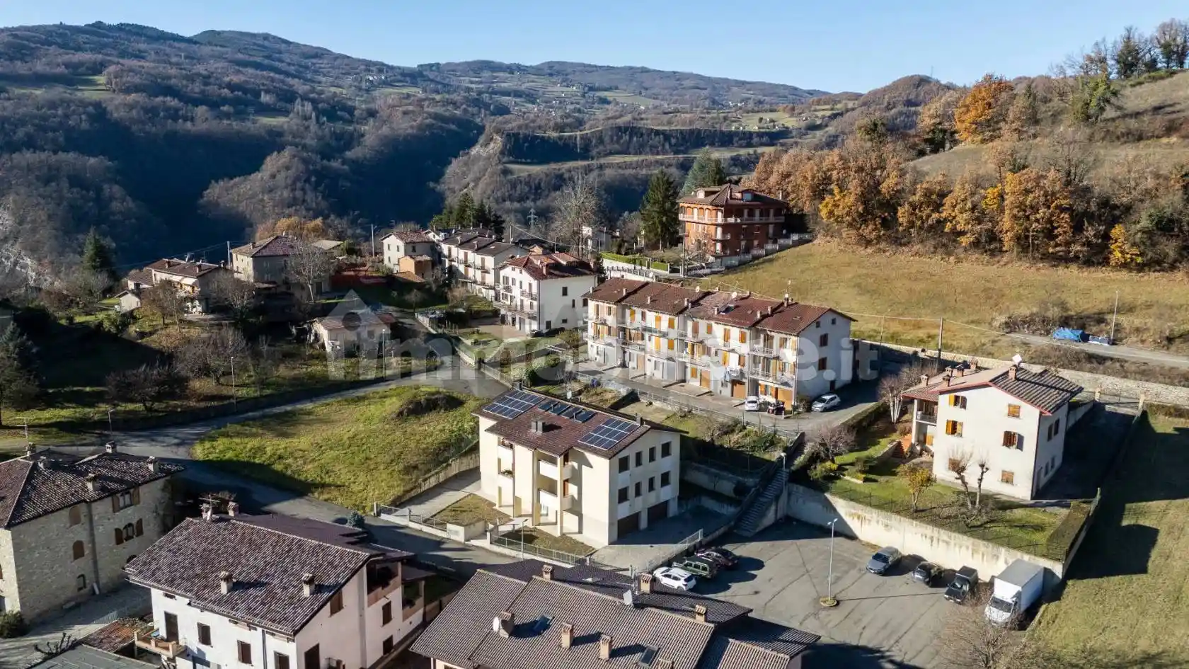 Appartamento in vendita a Vetto