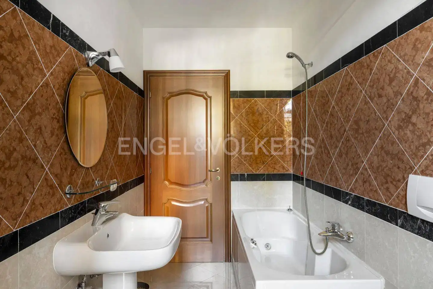 Trilocale via Vittorio Veneto 68, Pallanza Lago, Verbania - foto 5