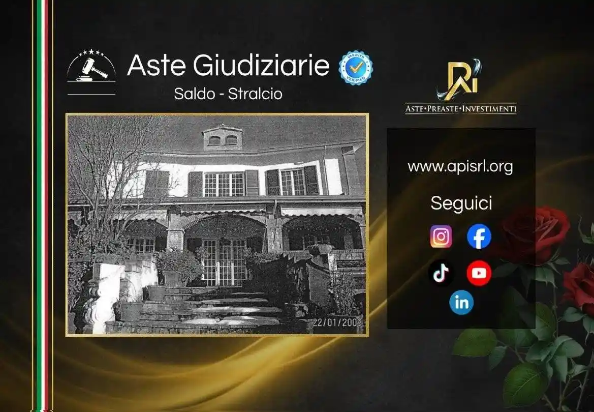 Villa in vendita a Piozzano