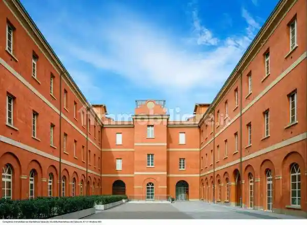 Trilocale via della Manifattura dei Tabacchi 65, Centro Storico, Modena - foto 3