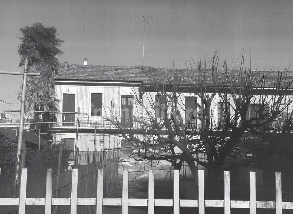 Appartamento in asta a Cardano al Campo