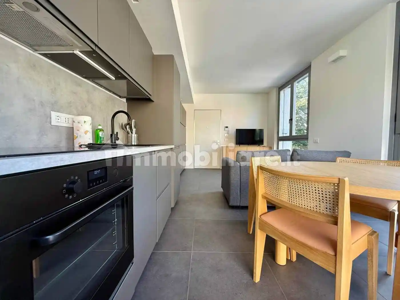 Trilocale viale Renato Serra 10, Monte Rosa - Lotto, Milano - foto 2