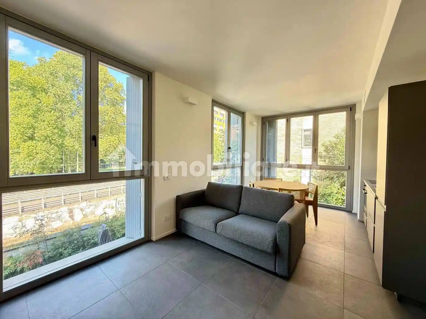 Trilocale viale Renato Serra 10, Monte Rosa - Lotto, Milano - foto 4