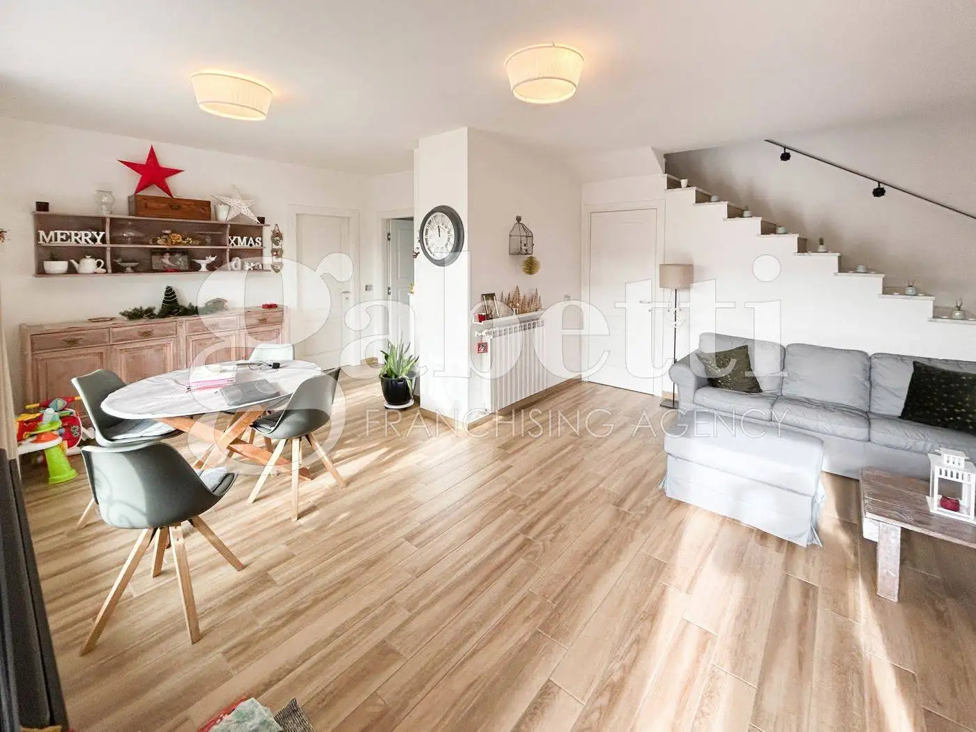 Villetta a schiera in vendita a Giugliano in Campania