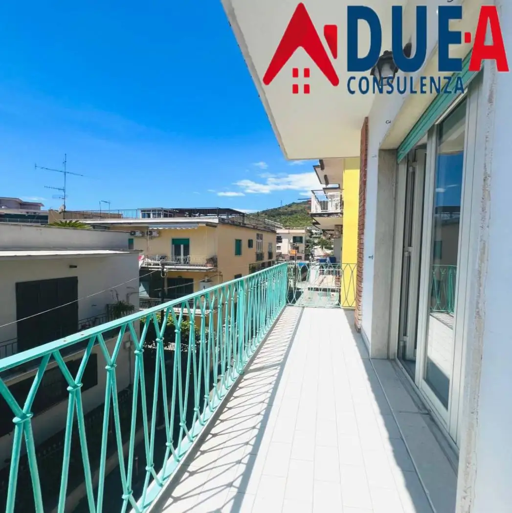 Appartamento in affitto a Pozzuoli