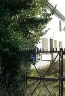 Casa indipendente in asta a Ravenna