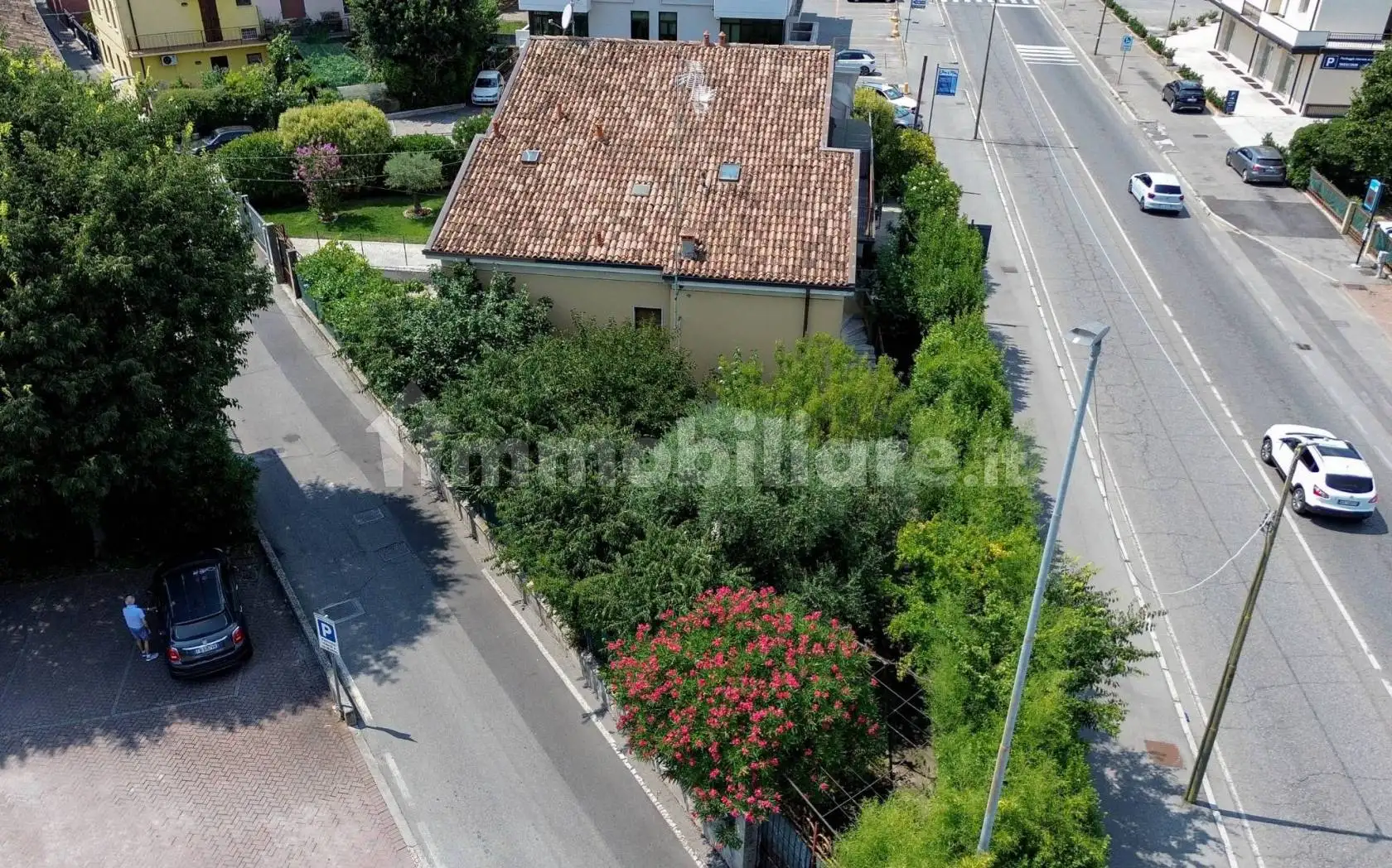 Villa bifamiliare via Mantova 28, Centro, Montichiari - foto 5