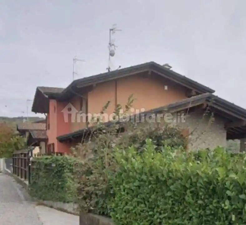 Villa all'asta vicolo dei Mille, Serle - foto 2