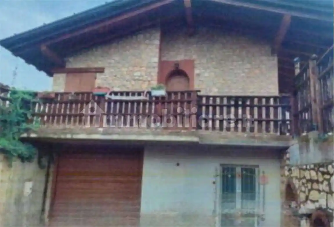 Villa all'asta vicolo dei Mille, Serle - foto 4