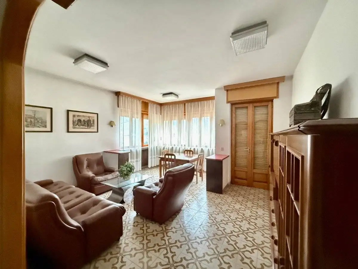 Appartamento corso Zuffo 18, Centro, Chiaverano - foto 4