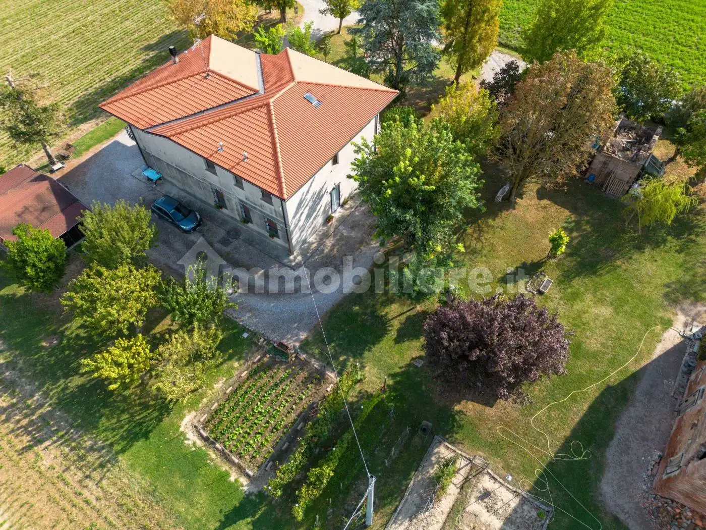 Casa indipendente in vendita a Terre del Reno