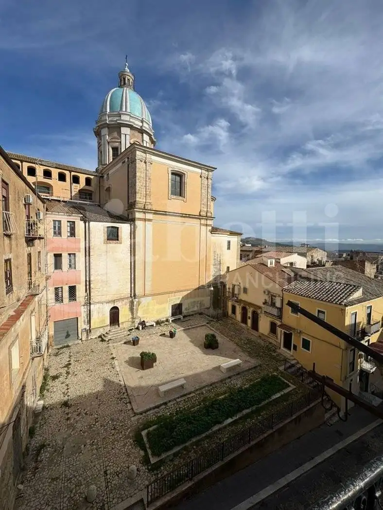 Appartamento in vendita a Caltanissetta