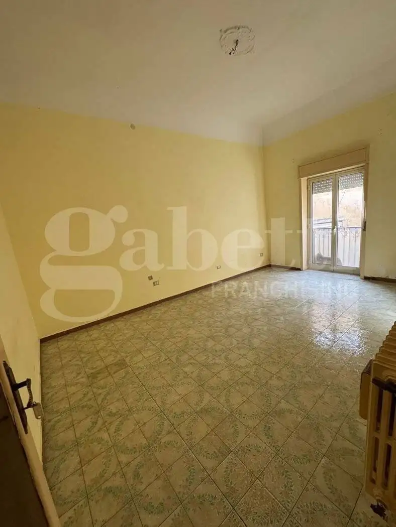 Trilocale via C. Genovese , 7, Centro, Caltanissetta - foto 5