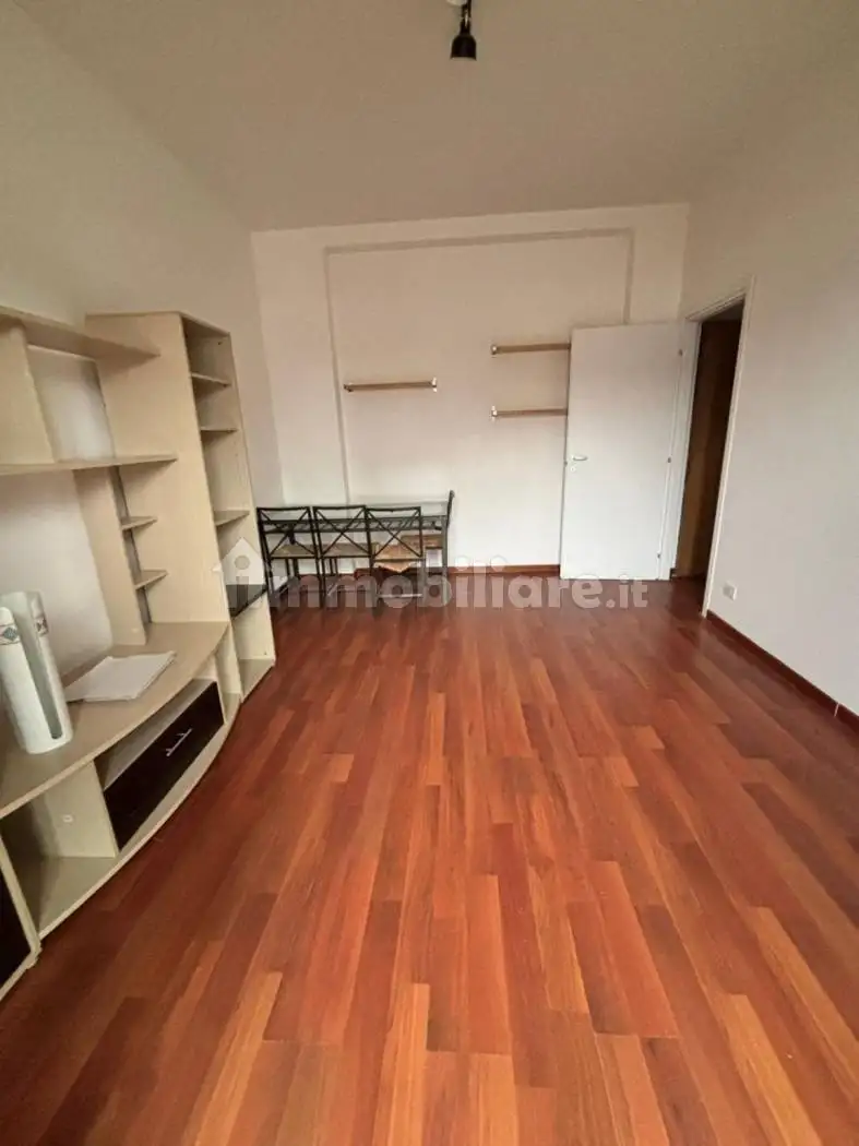 Bilocale via Giacomo Matteotti 404, Rondinella - Stazione, Sesto San Giovanni - foto 4