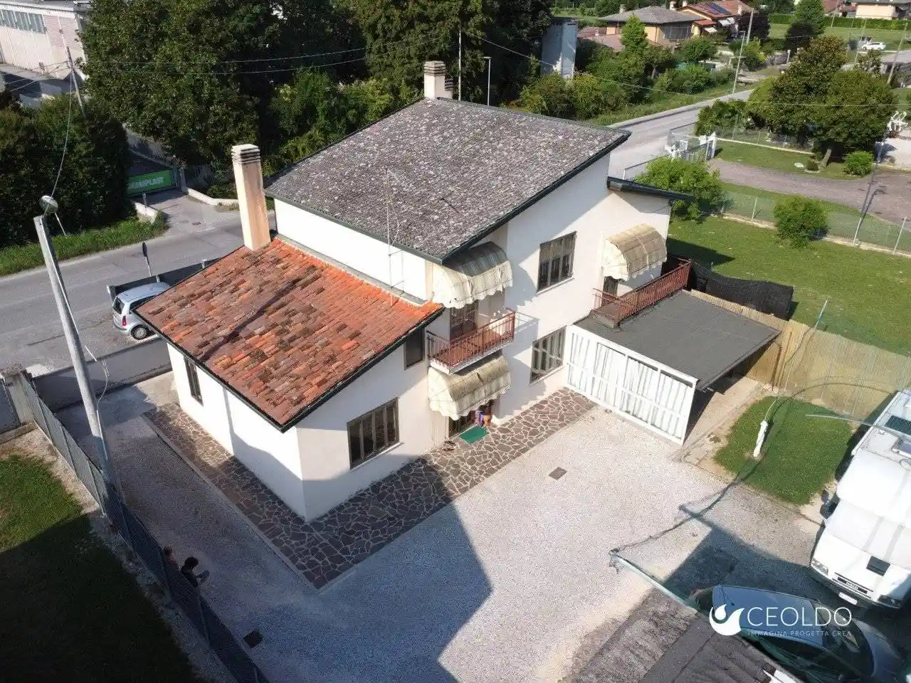 Casa indipendente in vendita a Pianiga