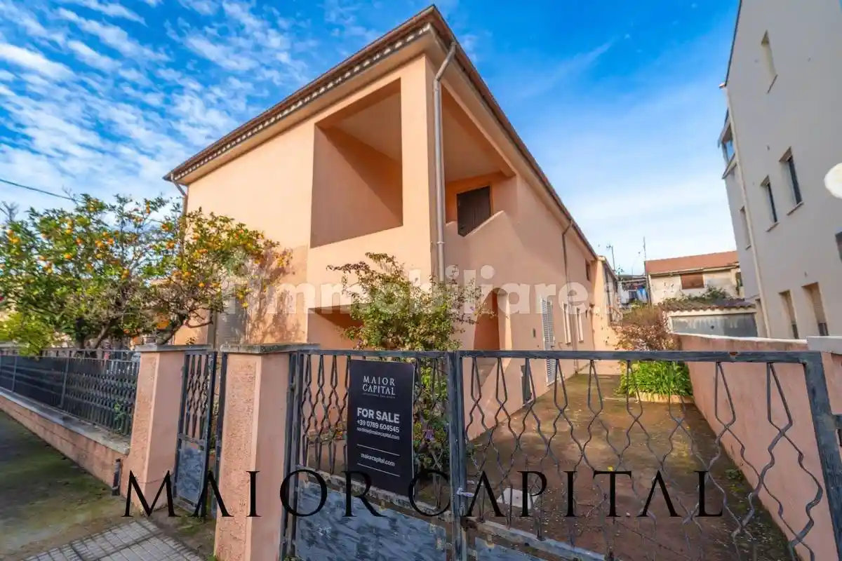 Villa bifamiliare via Baldassarre Longhena 46, Viale Aldo Moro, Ospedale Vecchio, Olbia - foto 2
