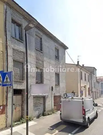 Casa indipendente in asta a Ravenna
