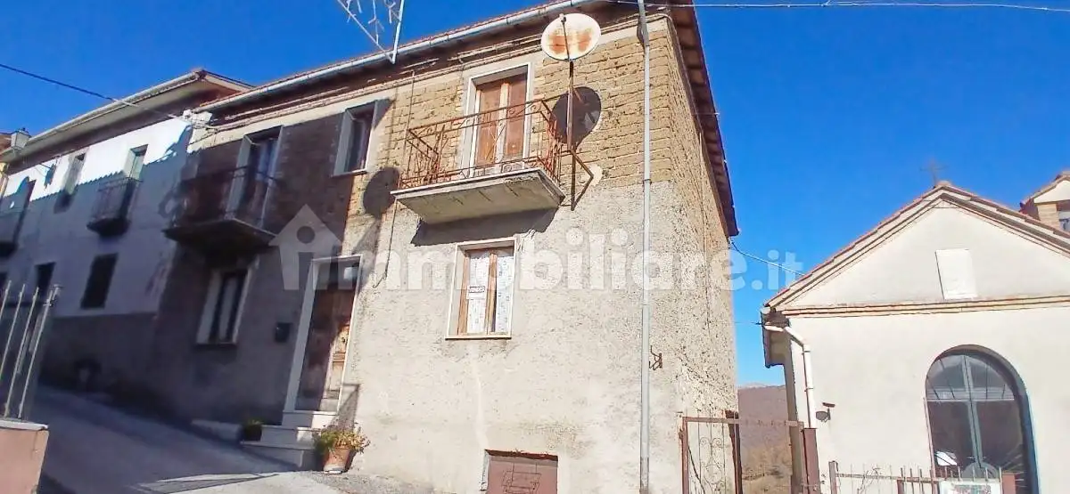 Appartamento in vendita a Petrella Salto