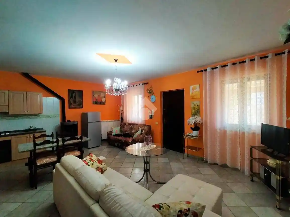 Villa bifamiliare Località Giove, Valtopina - foto 2