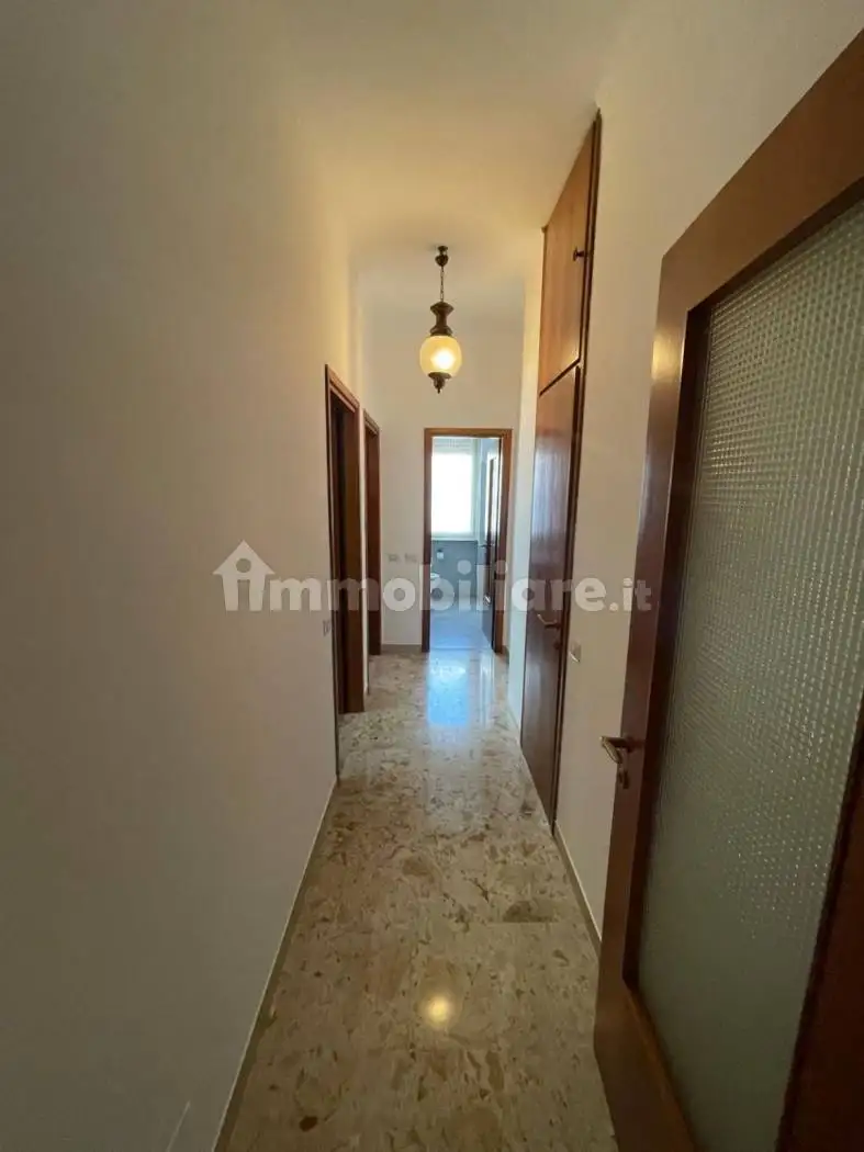 Trilocale via Padre Ravasi 44, Centro, Sesto San Giovanni - foto 3