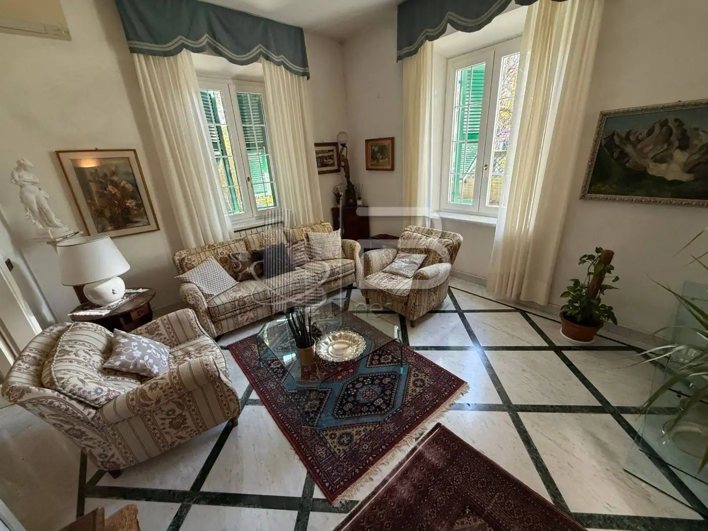 Villa bifamiliare via Carriona, Centro, Carrara - foto 3