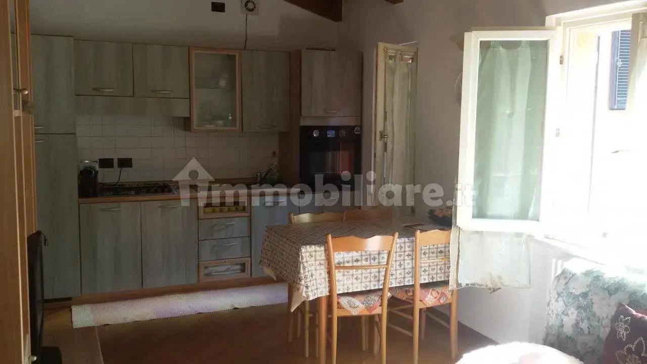 Bilocale via sacchi, Centro Storico, Cesena - foto 2