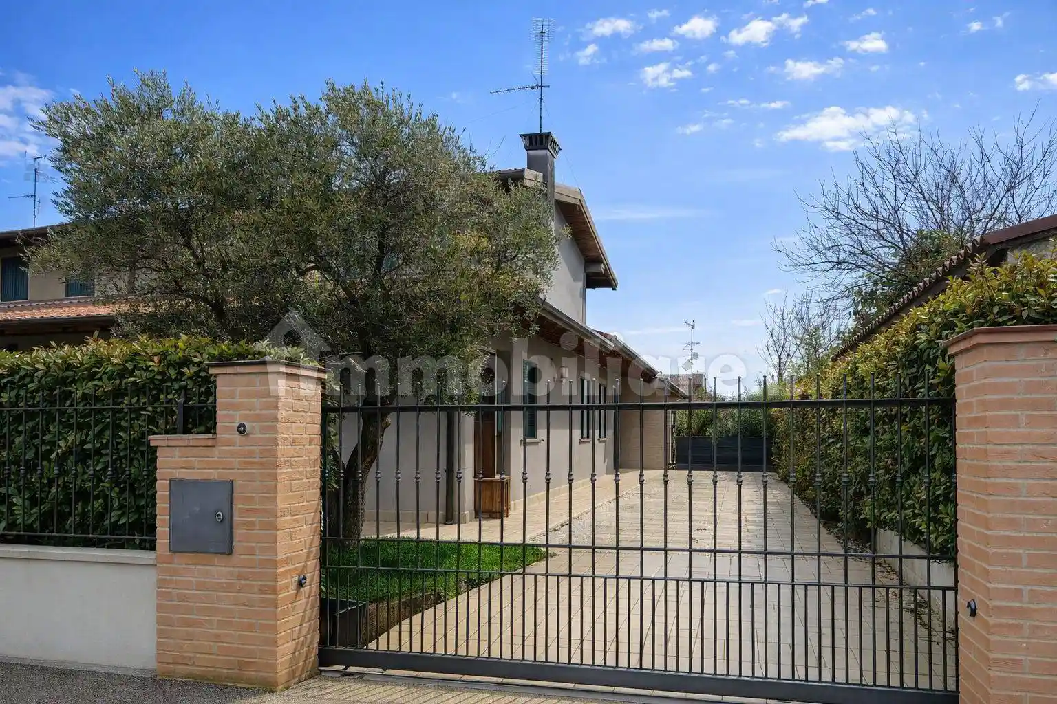 Villa a schiera via Fratelli Cervi, Medole - foto 2