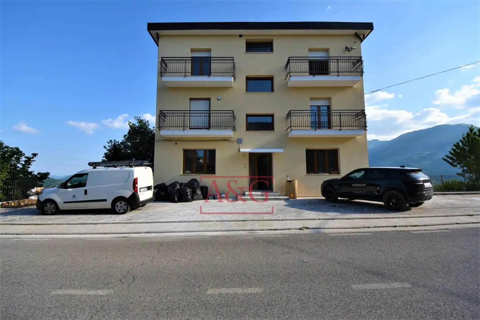 Appartamento in vendita a Montemonaco